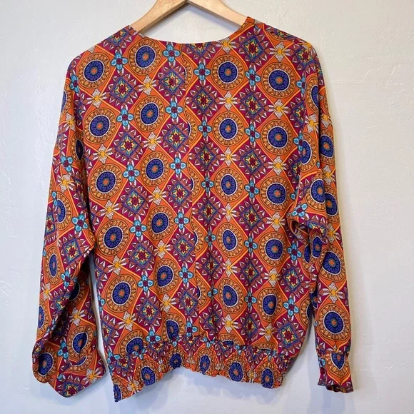 Sharpely | VTG Geo Print Cinched Waist Long Sleeve Round Neck Lightweight Blouse - Picture 4 of 11